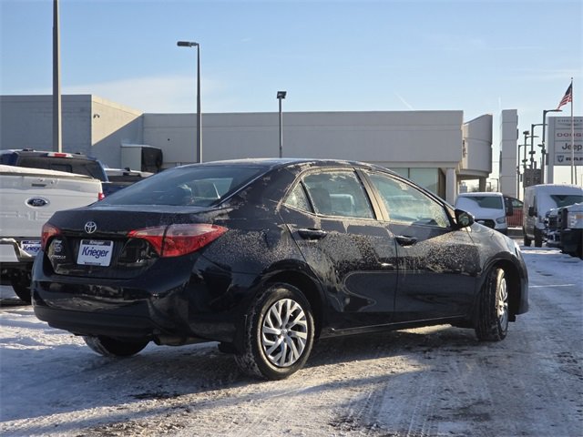 Used 2018 Toyota Corolla L image 21