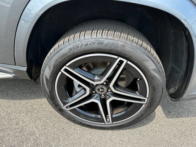 Used 2023 Mercedes-Benz GLS 450 4MATIC image 7