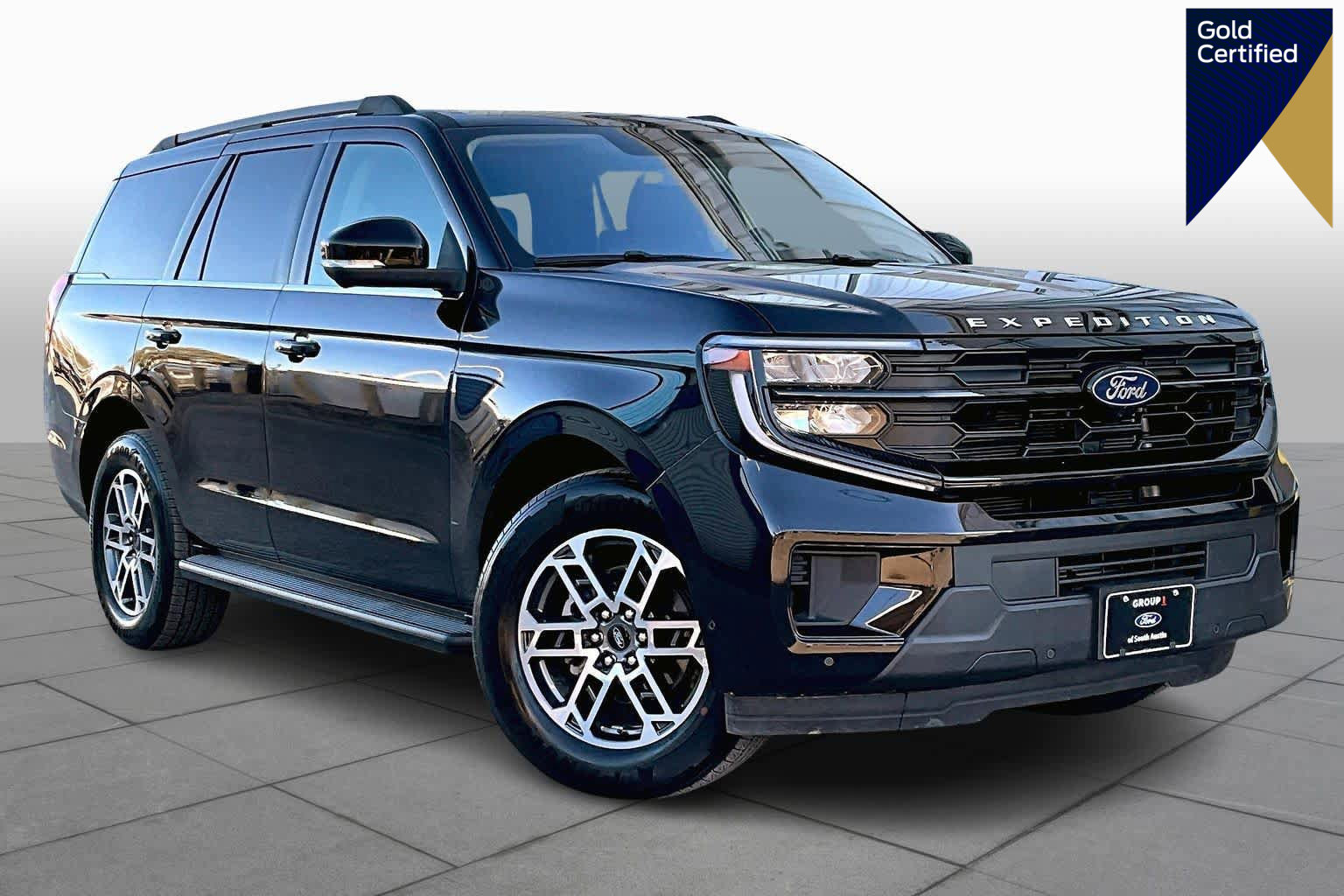 Certified 2025 Ford Expedition Active