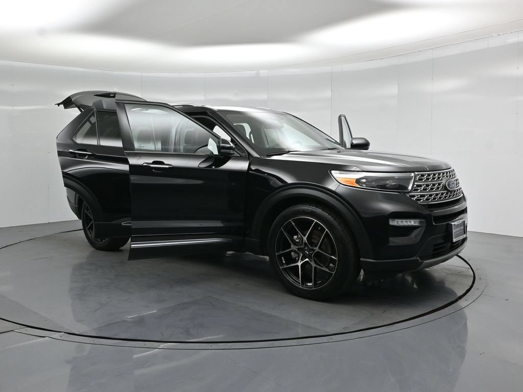 Certified 2022 Ford Explorer Limited w/ Equipment Group 301A RWD image 34