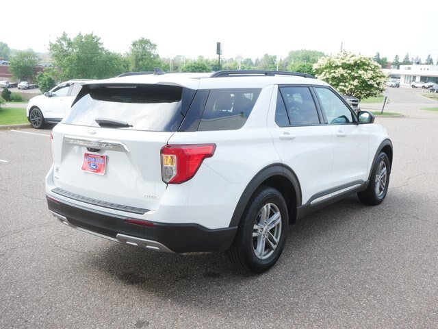Certified 2024 Ford Explorer XLT AWD/4WD image 5