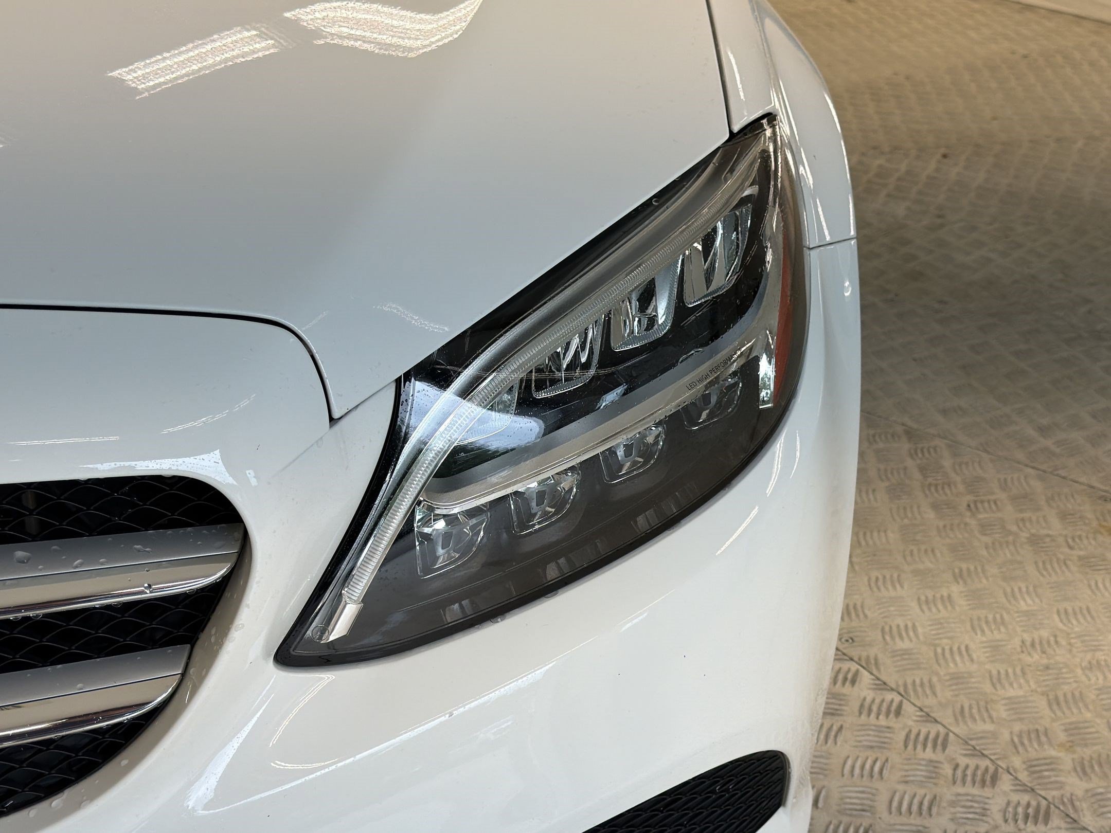 Used 2020 Mercedes-Benz C 300 Sedan image 11