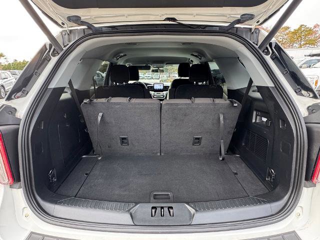 Certified 2023 Ford Explorer XLT image 7