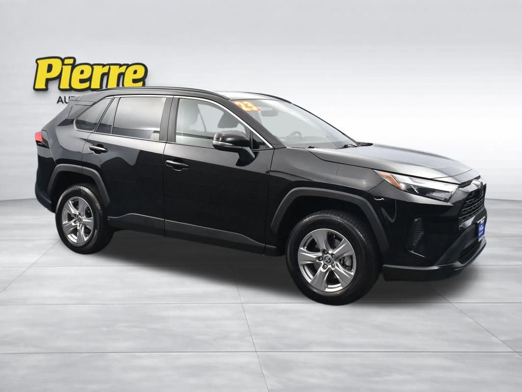 Used 2023 Toyota RAV4 XLE w/ Convenience Package FWD image 6