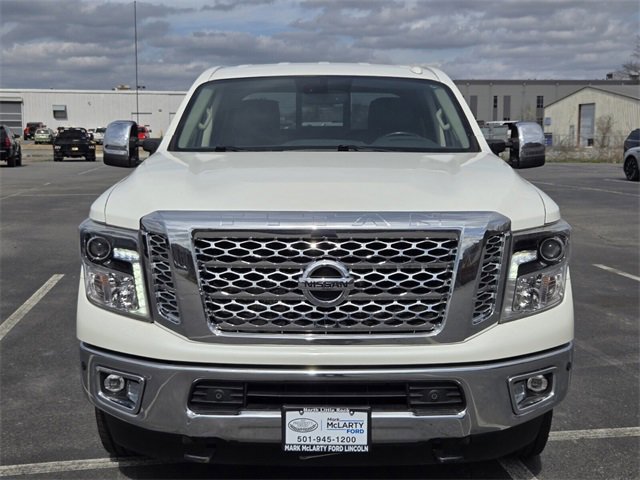 Used 2019 Nissan Titan SL w/ Chrome Package image 8