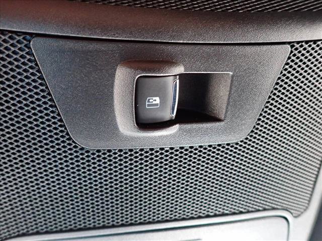 Certified 2019 Ford F150 XLT w/ Equipment Group 302A Luxury image 27