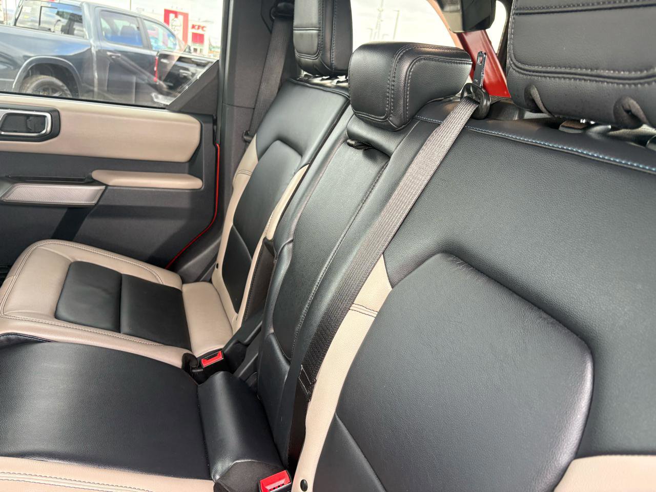 Certified 2022 Ford Bronco Wildtrak image 40