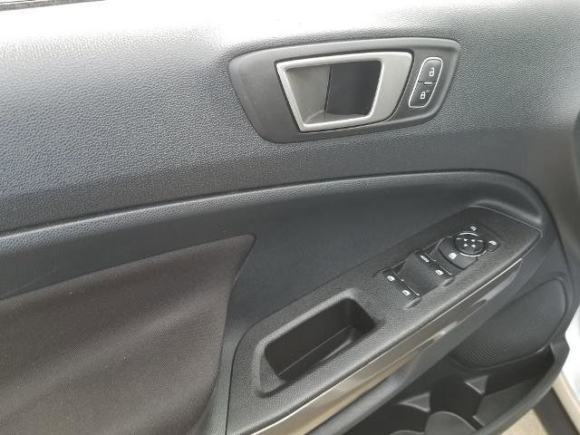 Certified 2022 Ford EcoSport SE image 11