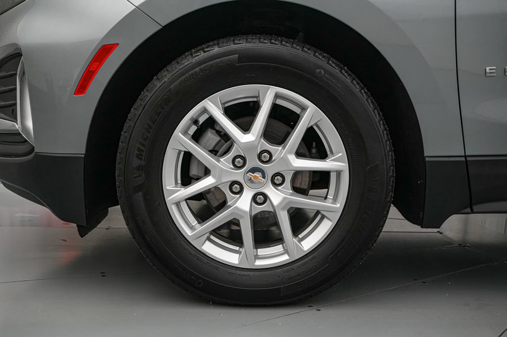 Used 2024 Chevrolet Equinox LT FWD image 10
