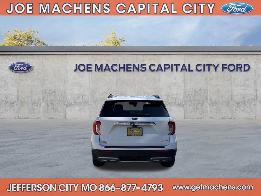 Certified 2023 Ford Explorer XLT w/ Equipment Group 202A image 4