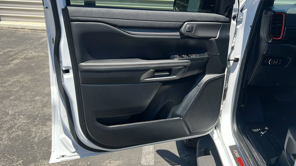 Certified 2025 Ford Ranger Raptor AWD/4WD image 12