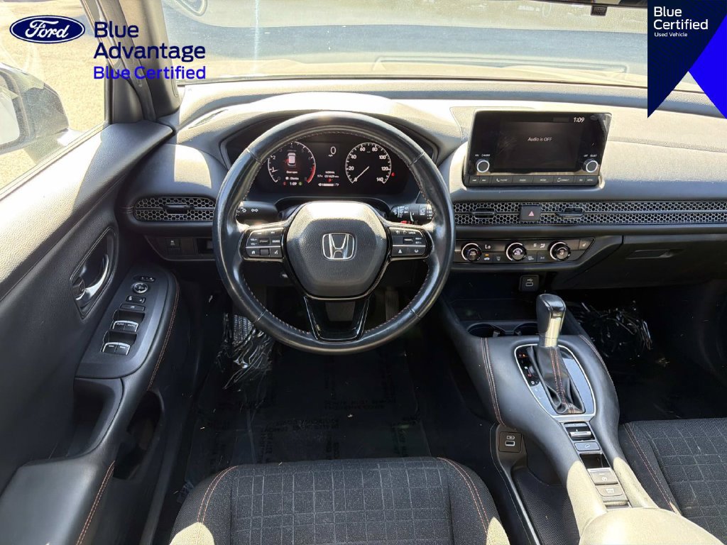 Used 2023 Honda HR-V Sport image 11