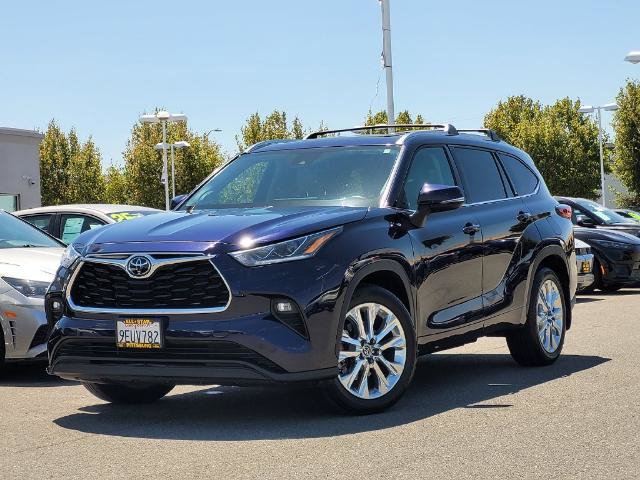 Used 2023 Toyota Highlander Limited AWD/4WD image 8