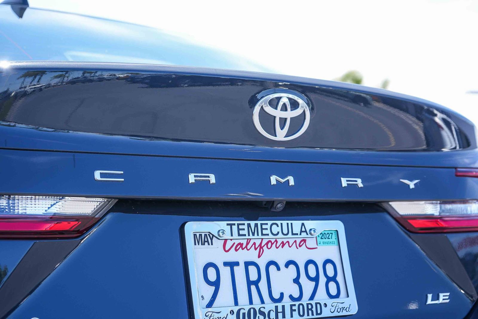 Used 2025 Toyota Camry LE FWD image 10
