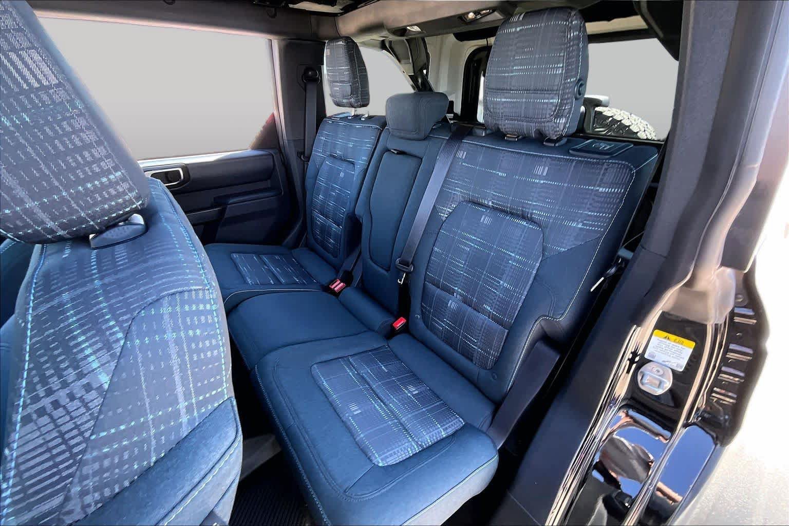 Certified 2025 Ford Bronco Heritage Edition AWD/4WD image 20