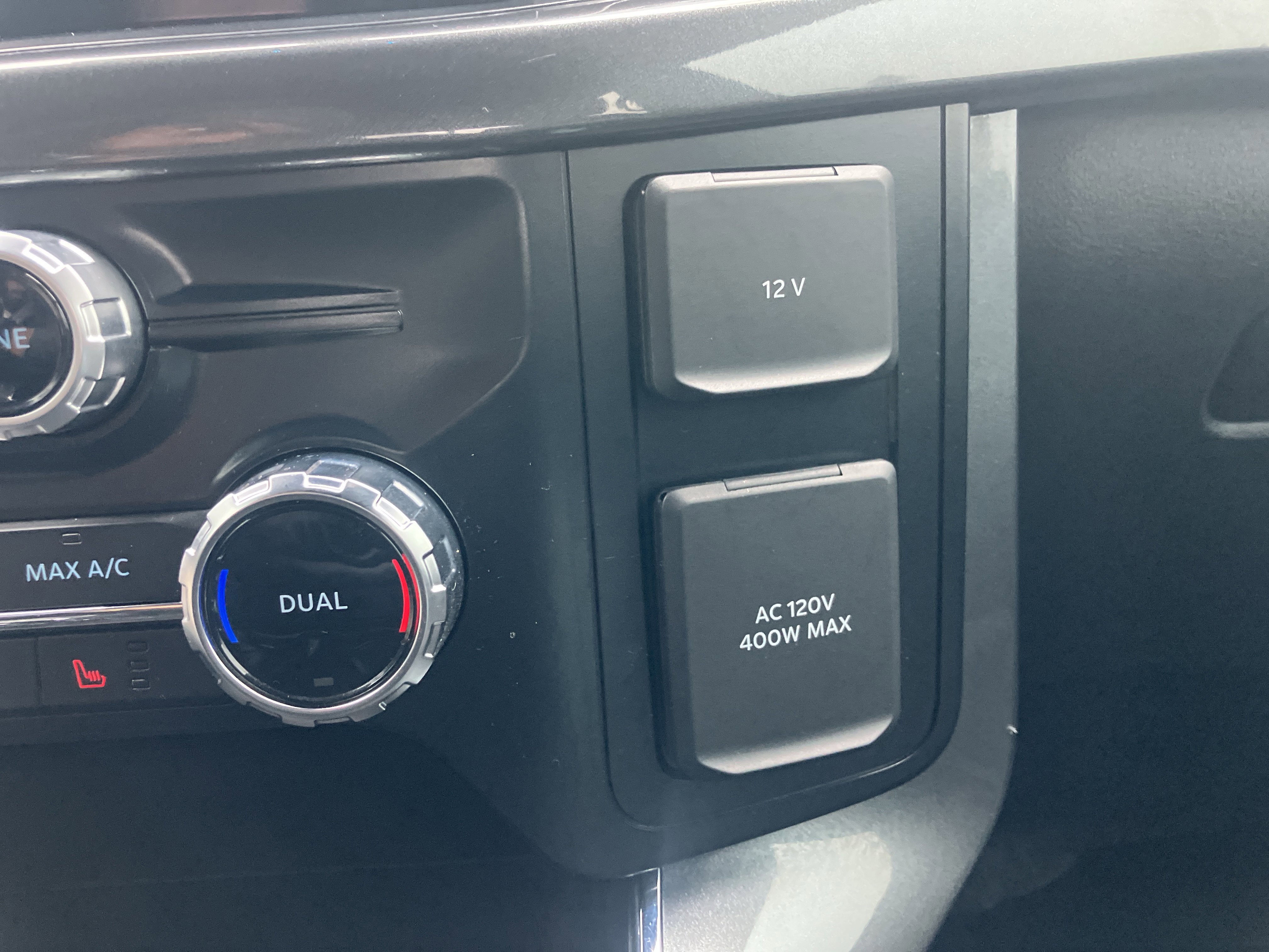 Certified 2023 Ford F150 XLT w/ Equipment Group 302A High image 33