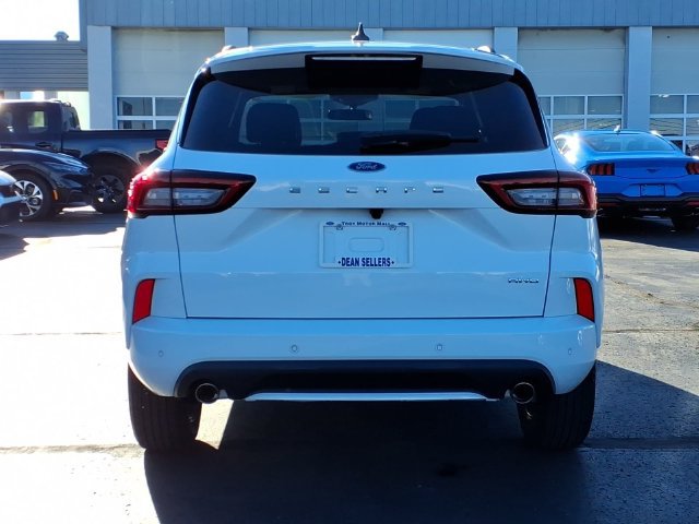 Certified 2023 Ford Escape ST-Line Select w/ Tech Pack #2 AWD/4WD image 6