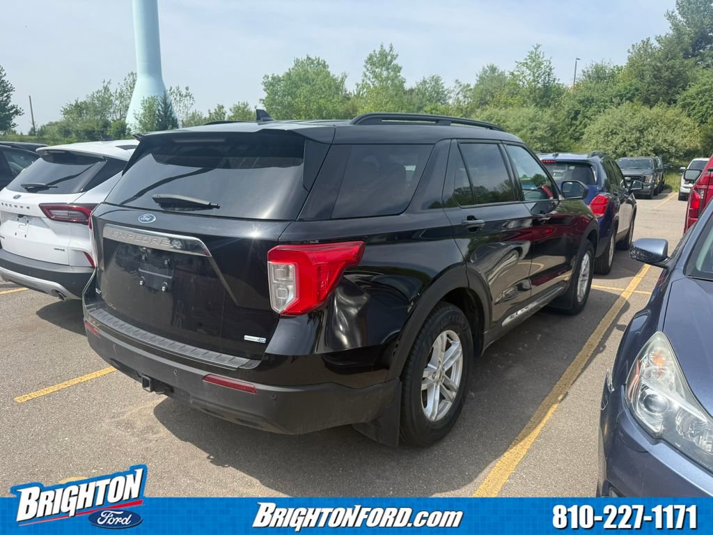Certified 2020 Ford Explorer XLT w/ Comfort Package AWD/4WD image 4