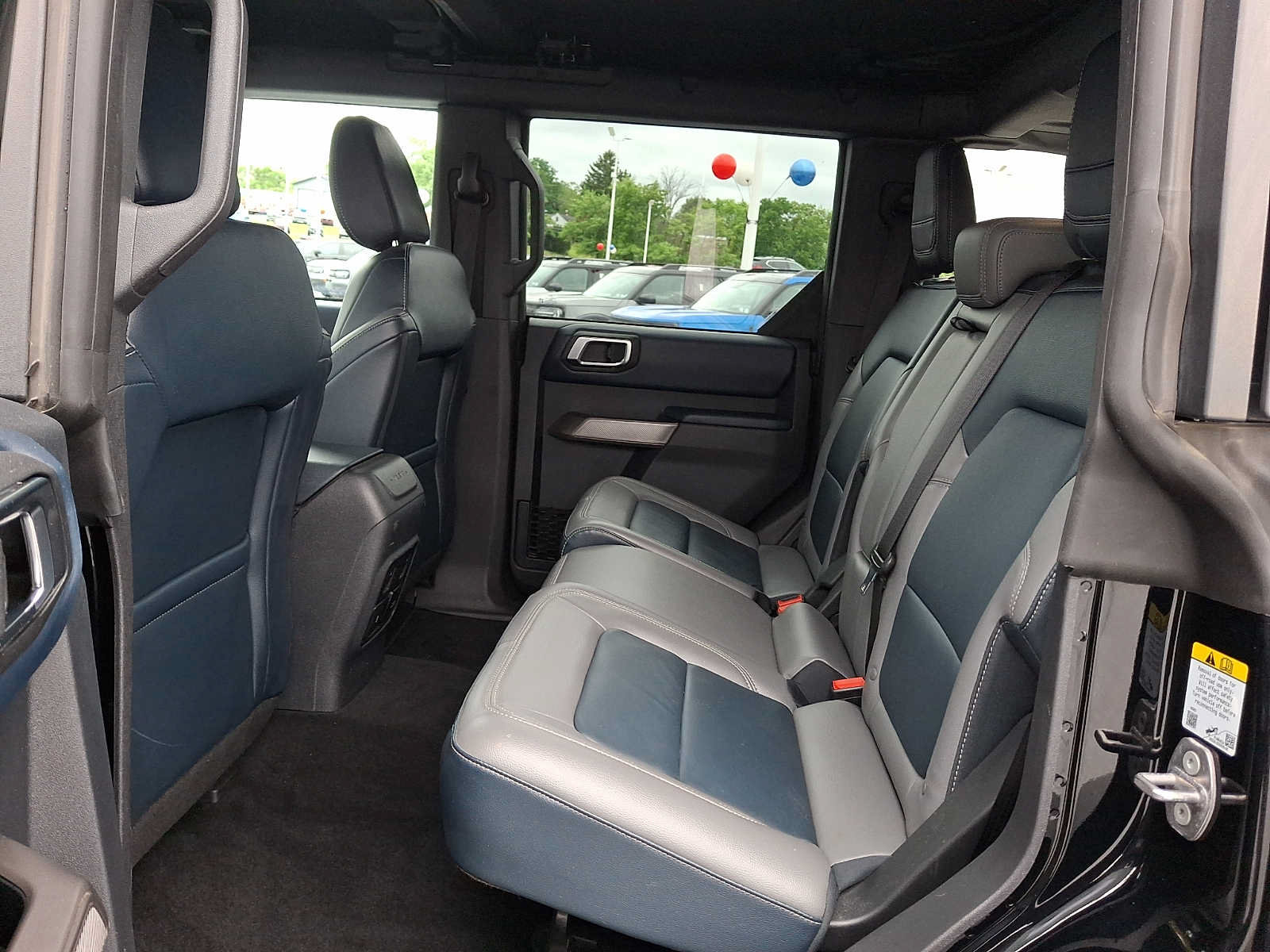 Certified 2023 Ford Bronco Outer Banks w/ Sasquatch Package AWD/4WD image 10