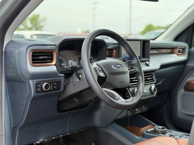 Certified 2024 Ford Maverick Lariat FWD image 11