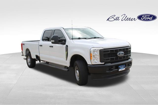 Certified 2023 Ford F350 XL w/ FX4 Off-Road Package AWD/4WD image 3