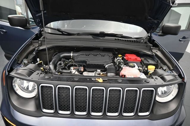 Used 2022 Jeep Renegade Sport w/ Sport Appearance Group AWD/4WD image 15