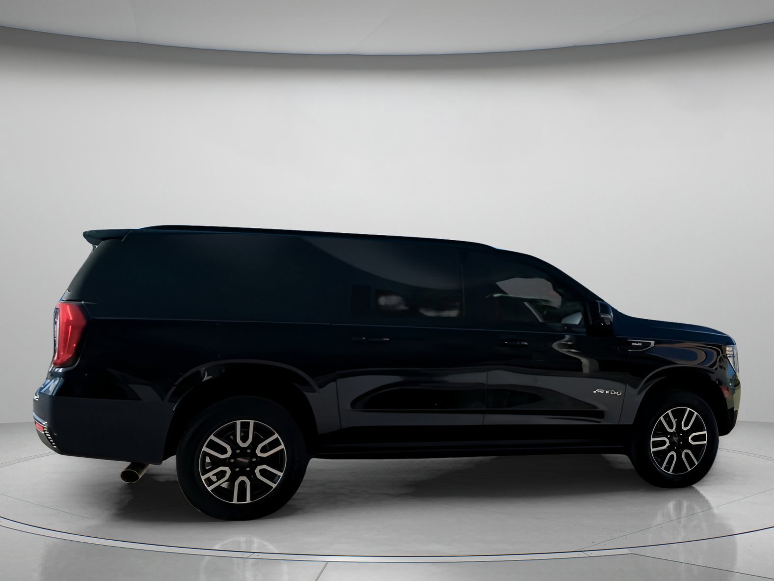 Used 2021 GMC Yukon XL AT4 w/ AT4 Premium Package image 23