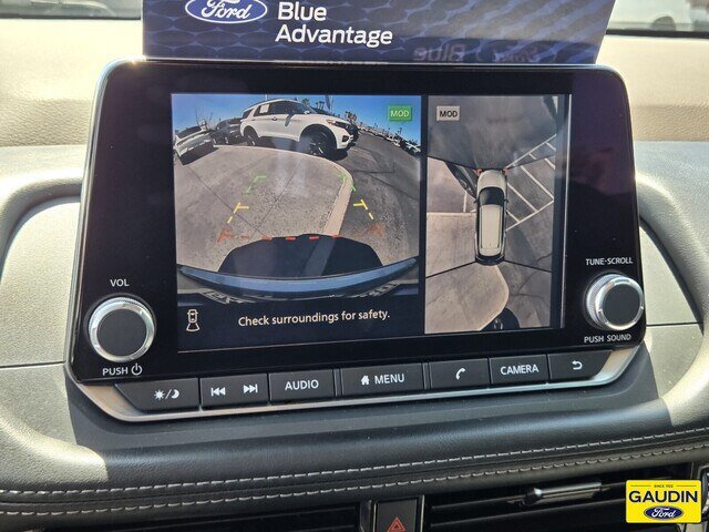 Used 2021 Nissan Rogue SV FWD image 22