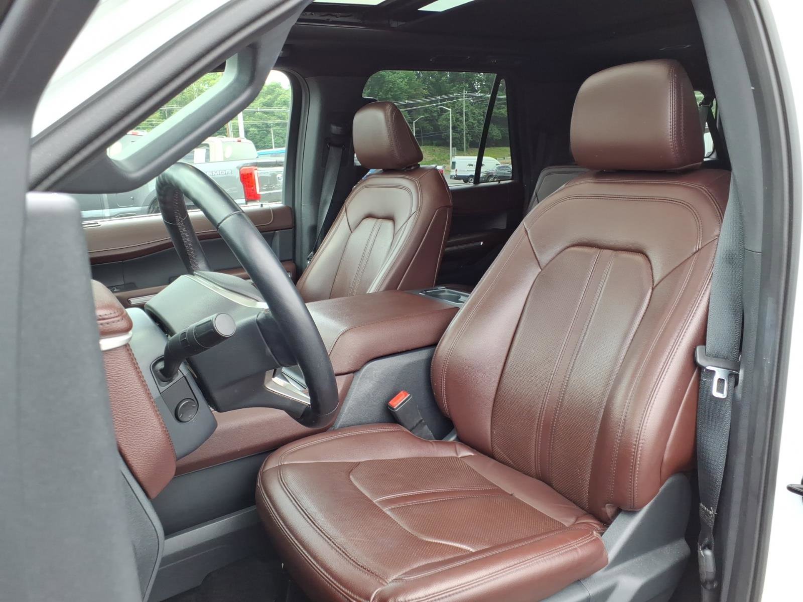 Certified 2022 Ford Expedition Max Limited AWD/4WD image 12