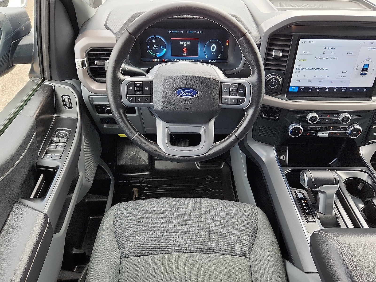 Certified 2025 Ford F150 Lightning XLT AWD/4WD image 11