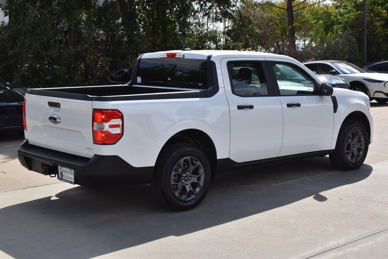 Certified 2024 Ford Maverick XLT w/ Equipment Group 300A Standard AWD/4WD image 7