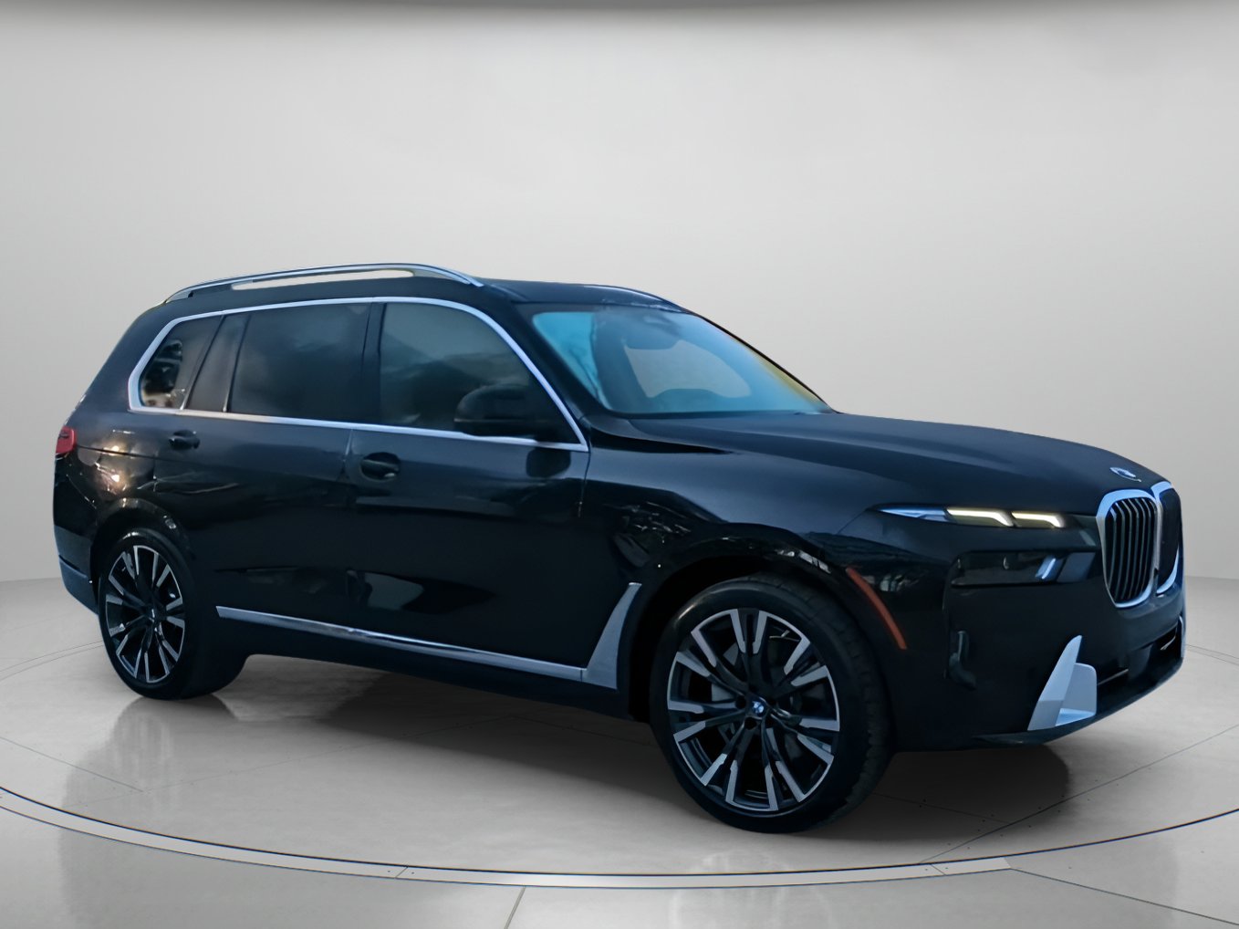 Used 2025 BMW X7 xDrive40i w/ Premium Package AWD/4WD image 36