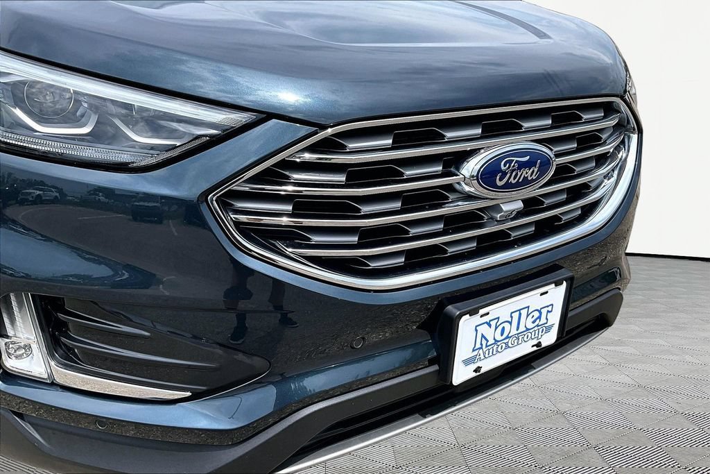 Certified 2024 Ford Edge Titanium w/ Equipment Group 301A AWD/4WD image 28