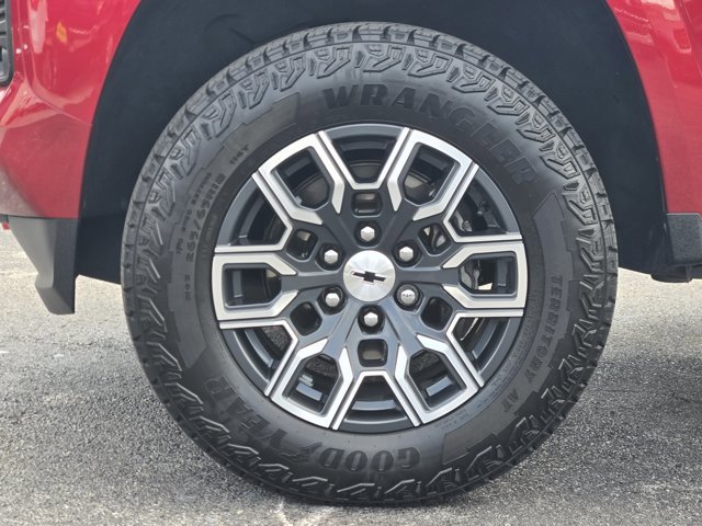 Used 2023 Chevrolet Colorado Z71 w/ Z71 Convenience Package 2 image 10