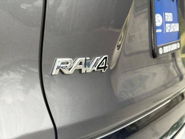 Used 2024 Toyota RAV4 XSE w/ Advanced Technology Package AWD/4WD image 13