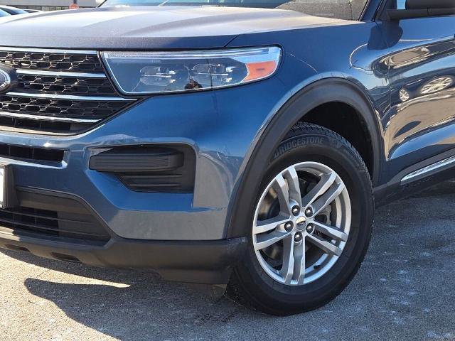 Certified 2020 Ford Explorer XLT image 3