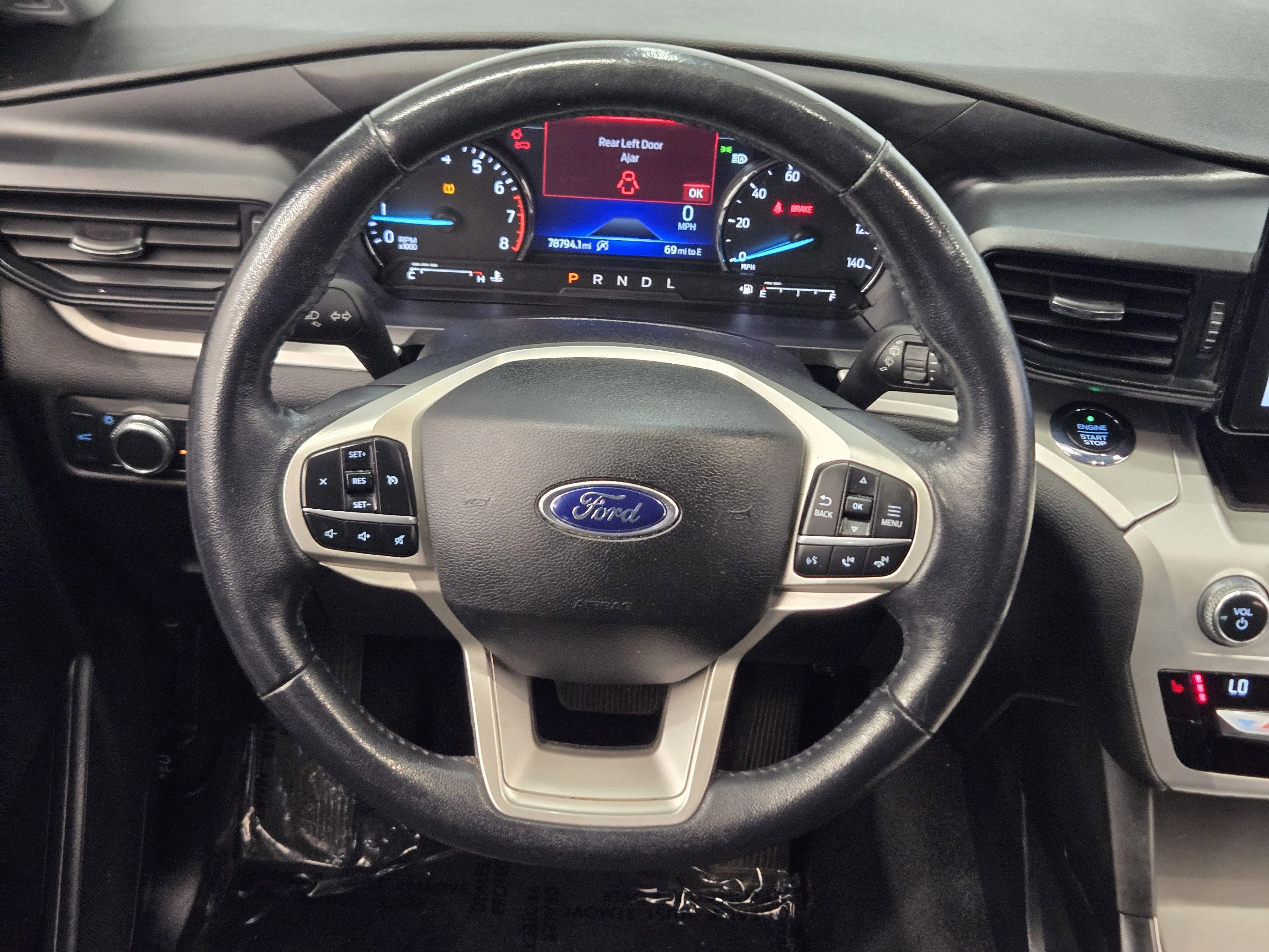 Certified 2021 Ford Explorer XLT image 24