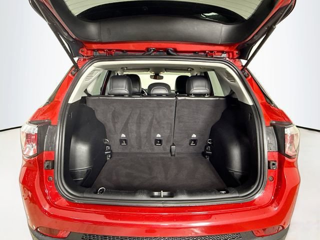 Used 2018 Jeep Compass Latitude image 25