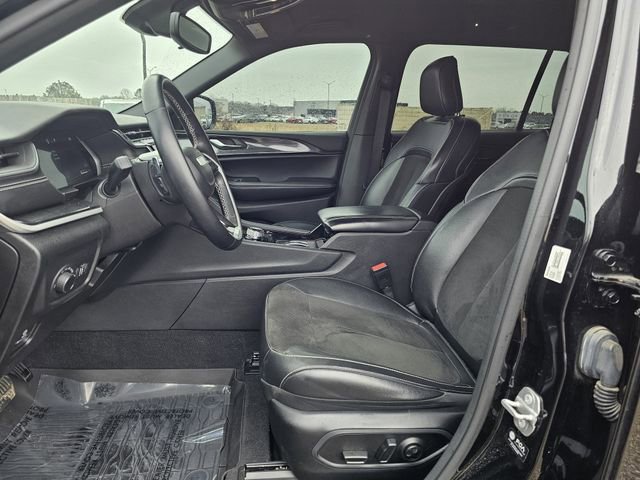 Used 2022 Jeep Grand Cherokee L Altitude image 13