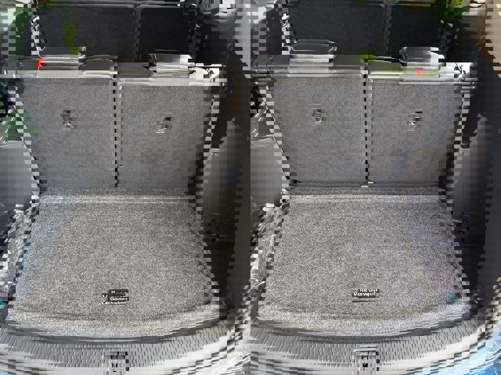 Used 2023 Volkswagen Atlas SE image 8