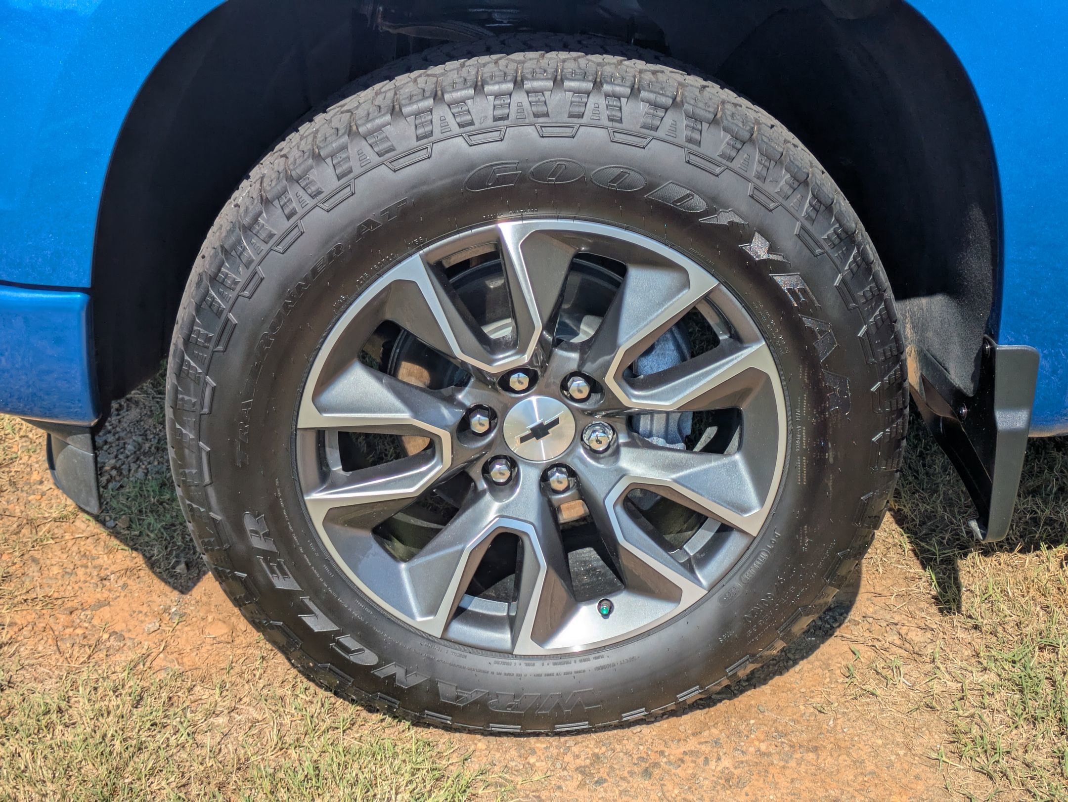 Used 2024 Chevrolet Silverado 1500 RST w/ Z71 Off-Road Package image 11