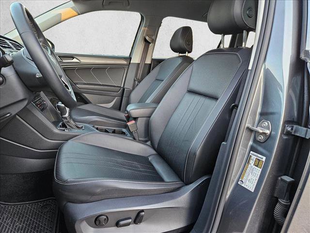 Used 2023 Volkswagen Tiguan SE FWD image 15