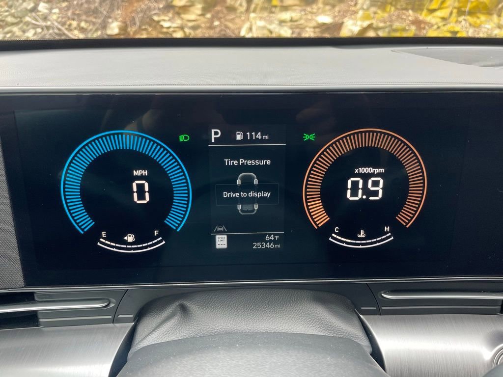 Used 2025 Hyundai Kona SEL image 16