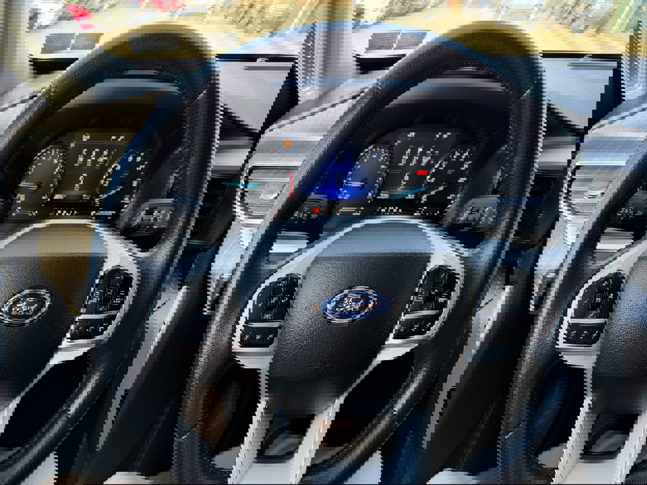 Certified 2023 Ford Explorer XLT w/ Equipment Group 202A image 18