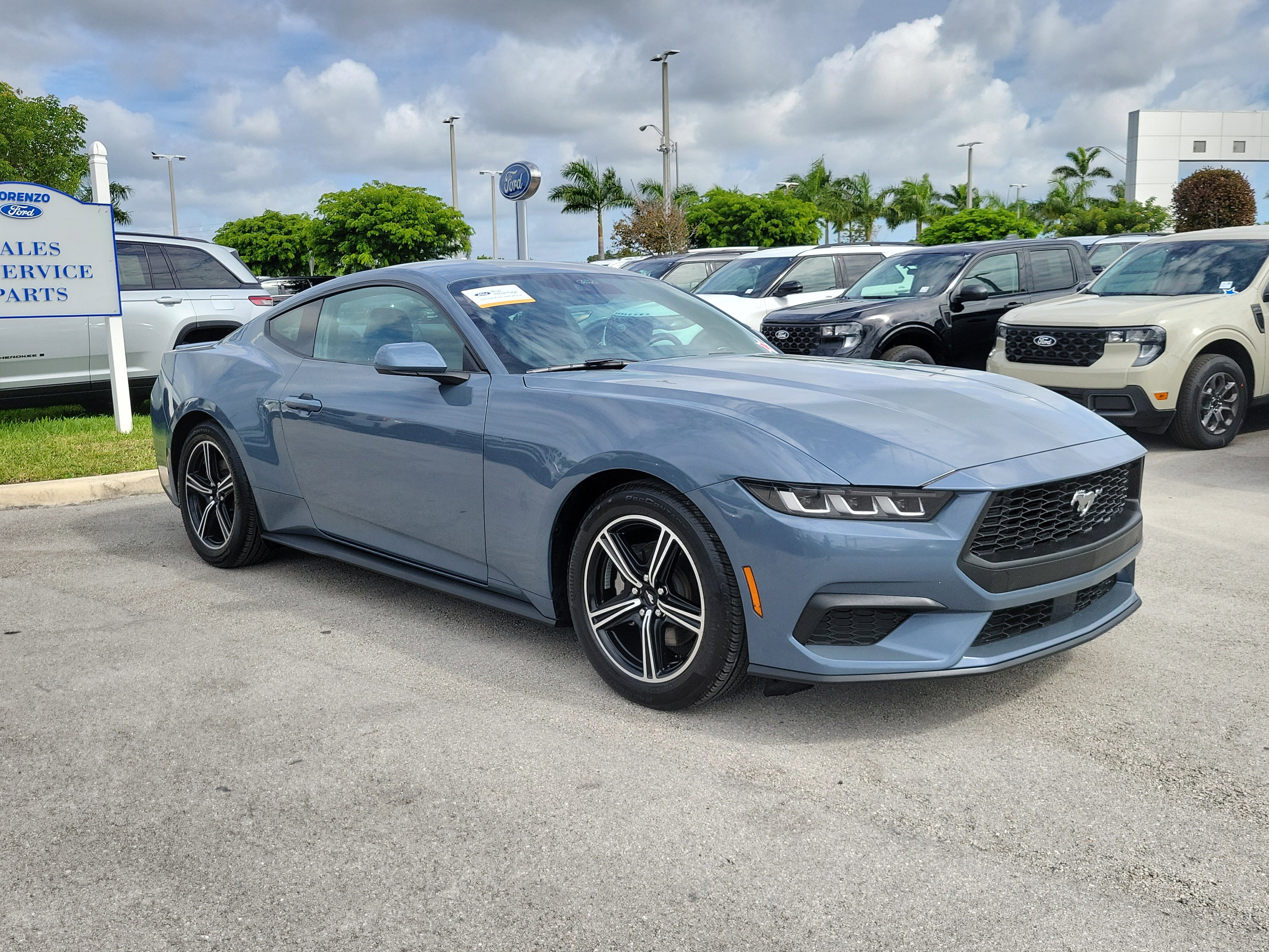 Certified 2024 Ford Mustang Premium RWD image 3
