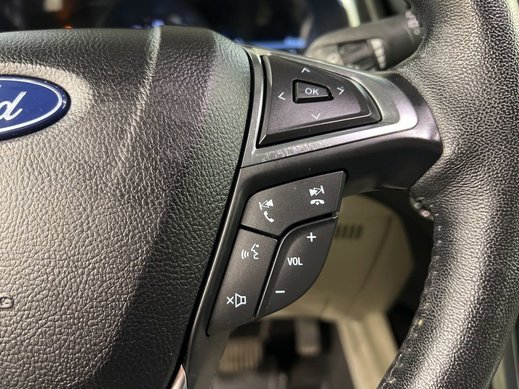 Certified 2021 Ford Edge Titanium w/ Class II Trailer Tow Package image 19