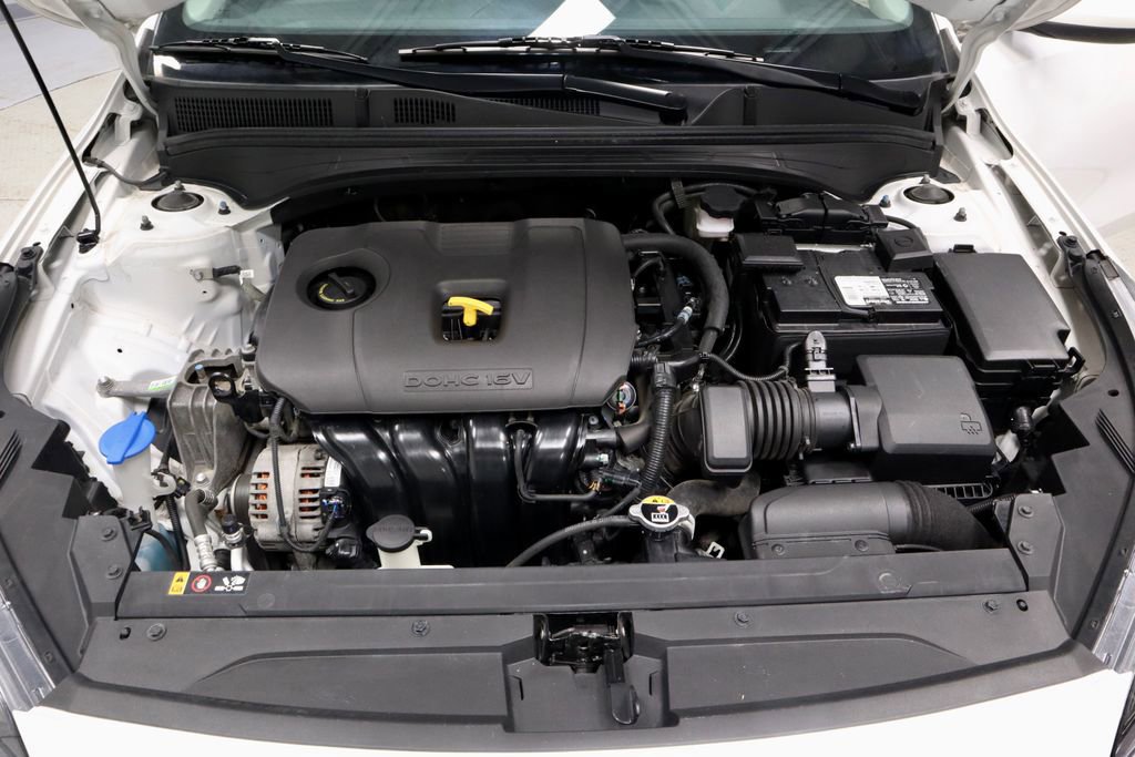 Used 2023 Kia Forte LXS image 16