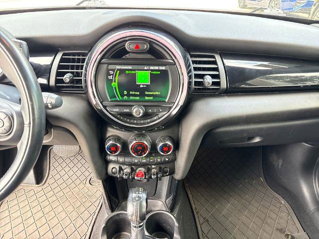 Used 2019 MINI Cooper 2-Door Hardtop FWD image 23