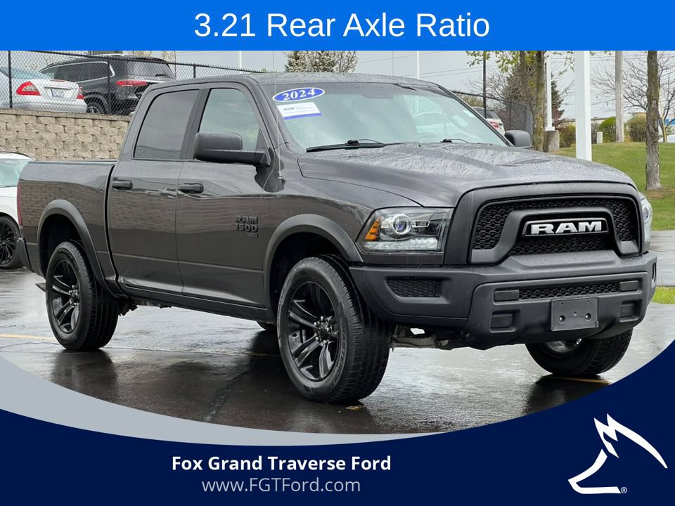 Used 2024 RAM 1500 Warlock AWD/4WD image 32