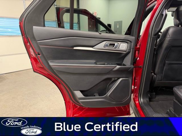 Certified 2025 Ford Explorer ST image 28